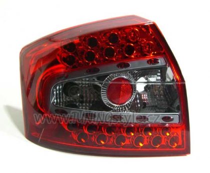Zadní světla LED Audi A4 8E červená