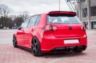 Zadní difuzor VW Golf 5 R32