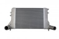 Intercooler TurboWorks VW Golf V Audi A3 564x413x57 vstup 2,75" Bar&Plate