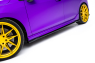 Prahové lišty V.5 Volkswagen Golf R Mk8 / Mk8 Facelift černý lesklý plast